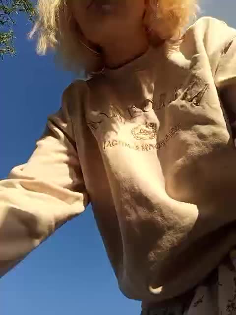 View or download file marie_outdoor on 2024-09-17 from bongacams