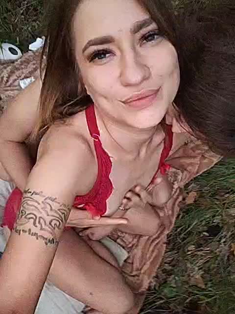 View or download file 2laski2 on 2024-09-18 from bongacams