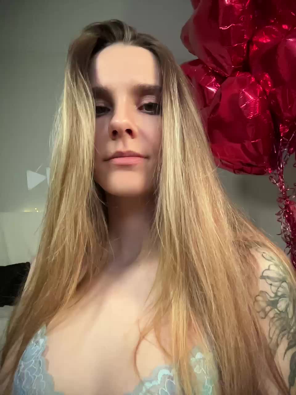 View or download file damkiky on 2024-09-18 from bongacams