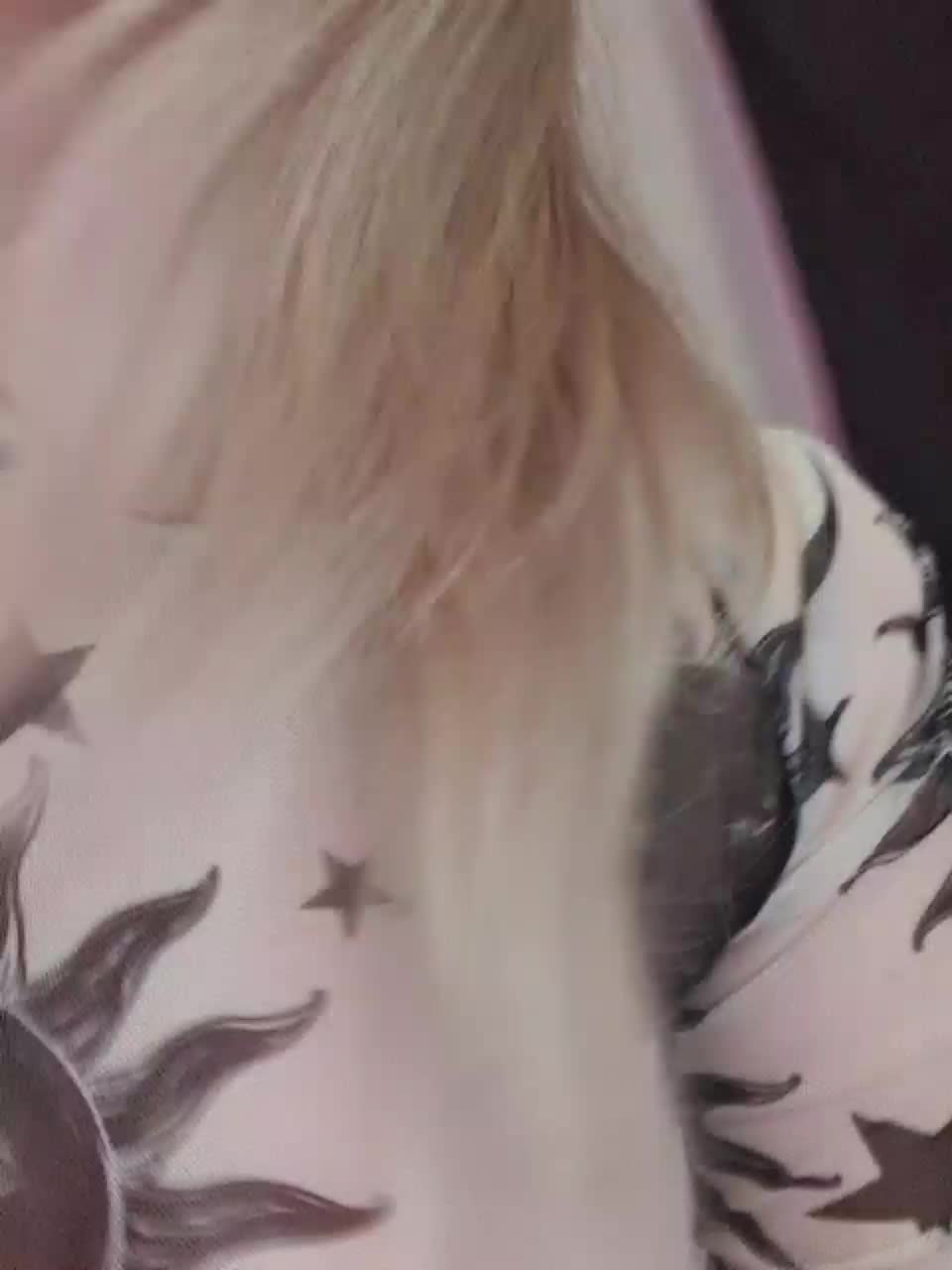 View or download file elaizza on 2024-09-18 from bongacams