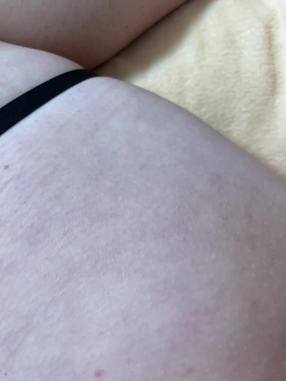 View or download file maikl3112 on 2024-09-18 from bongacams