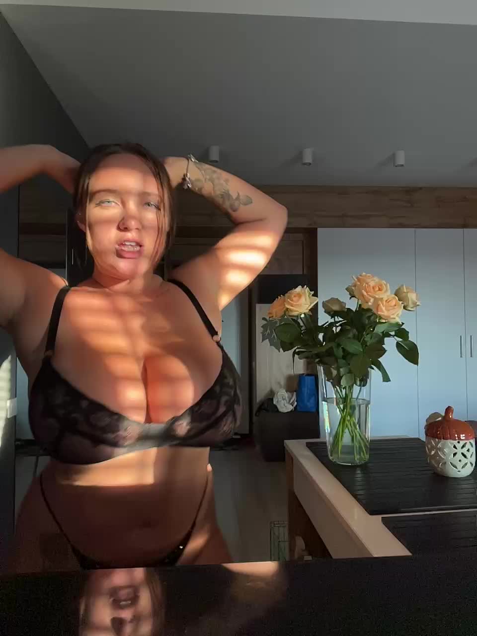 View or download file tuda__suda on 2024-09-20 from bongacams