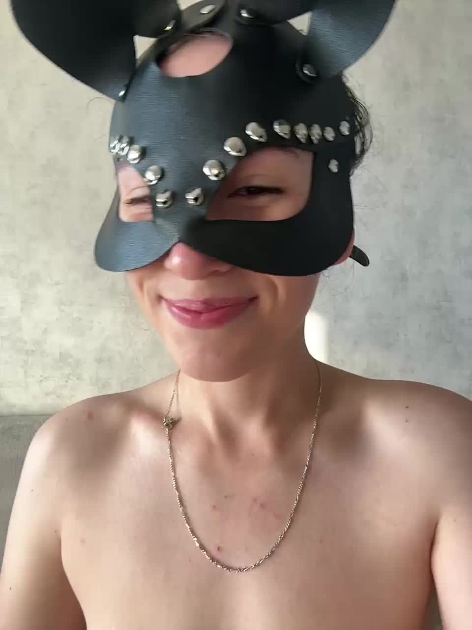 View or download file apple15promax on 2024-09-22 from bongacams