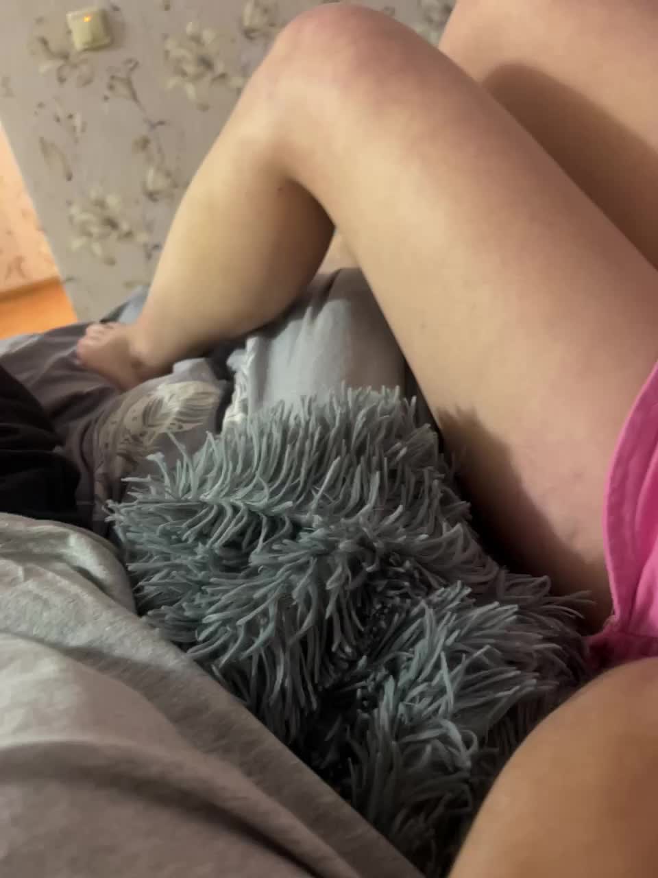 View or download file intimens on 2024-09-22 from bongacams