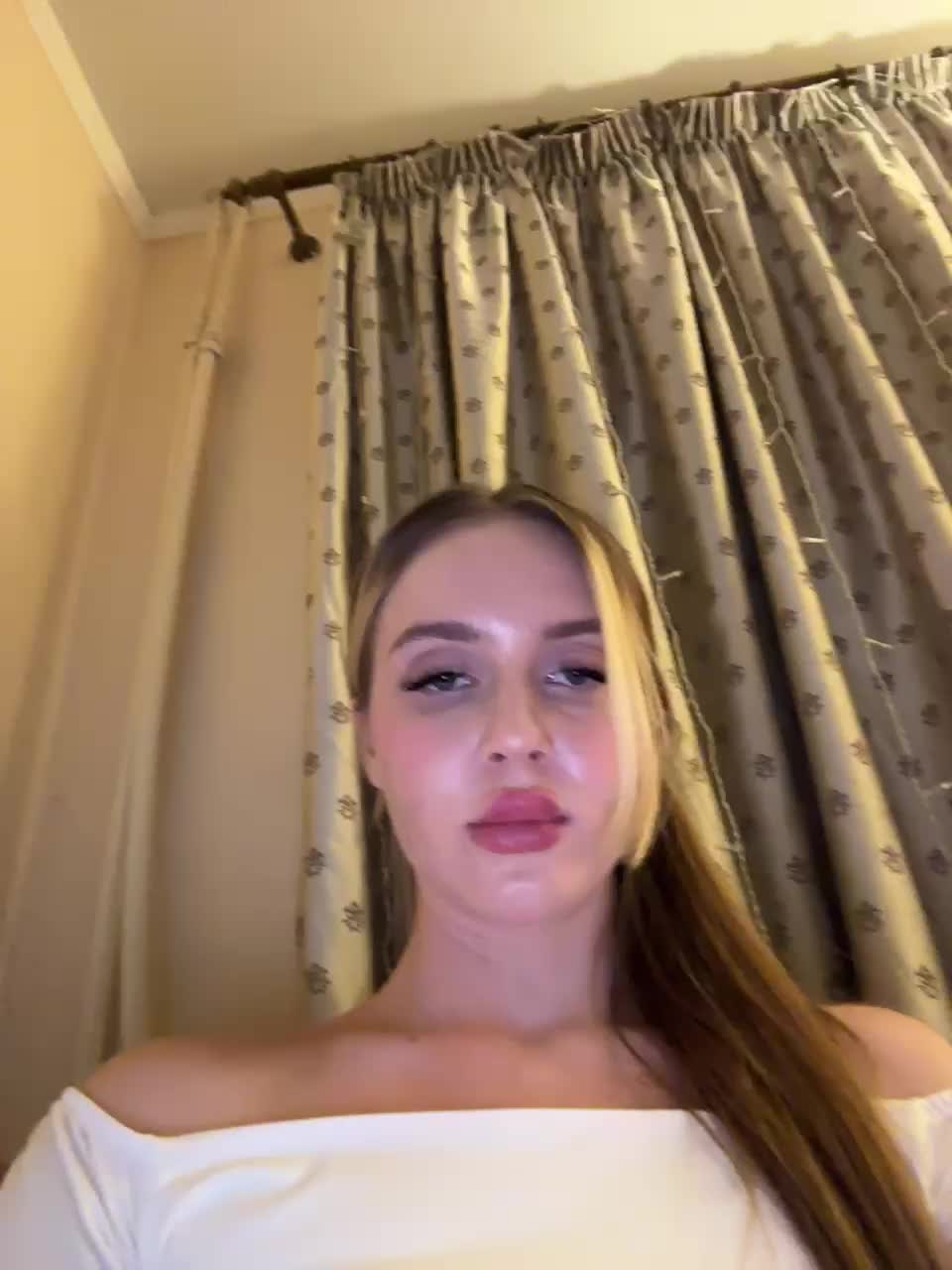 View or download file natalymoodhot on 2024-09-22 from bongacams