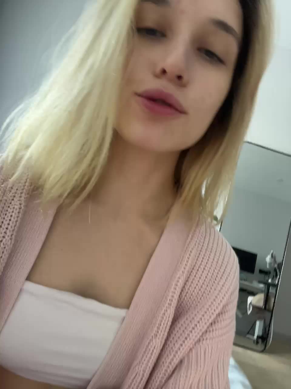 View or download file hor_neyj0zy on 2024-09-25 from bongacams