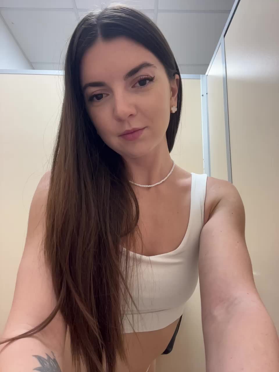 View or download file _saharochek_ on 2024-09-26 from bongacams