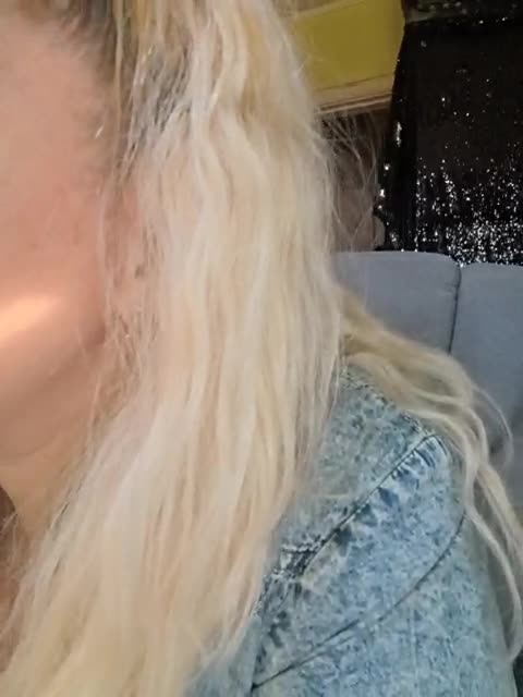 View or download file janna37 on 2024-09-26 from bongacams