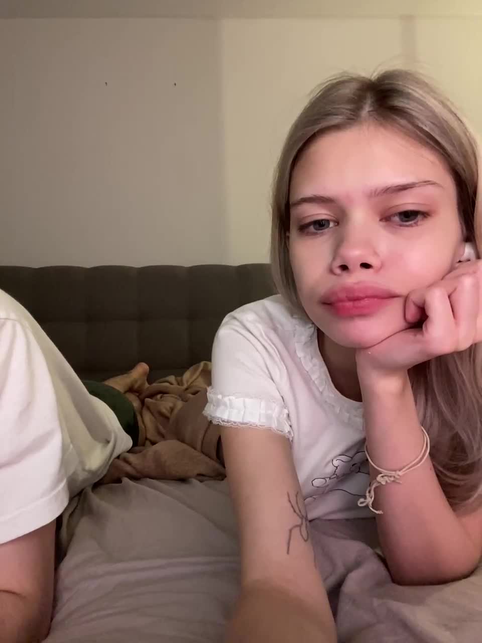 View or download file chansetolove on 2024-09-28 from bongacams