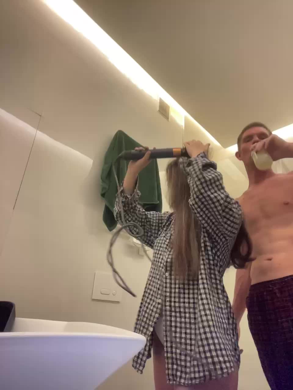 View or download file posledni1geroi1 on 2024-09-29 from bongacams