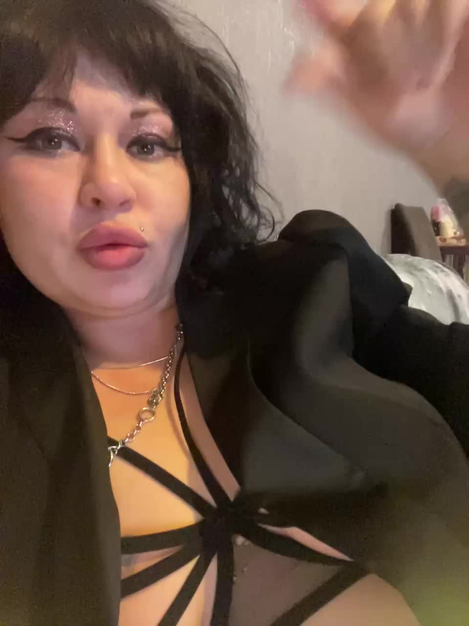 View or download file chikibriki2 on 2024-09-30 from bongacams