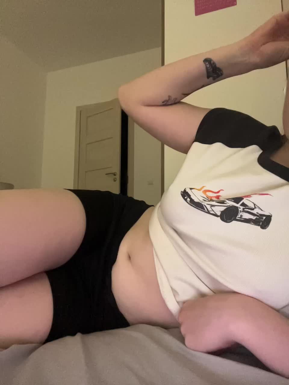 View or download file marsandvenera on 2024-09-30 from bongacams