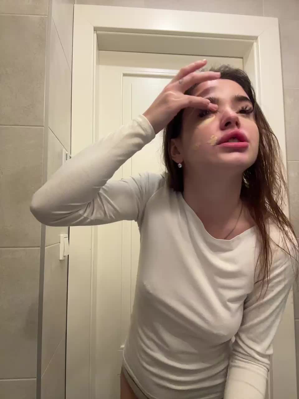 View or download file mikhalinochka27 on 2024-09-30 from bongacams