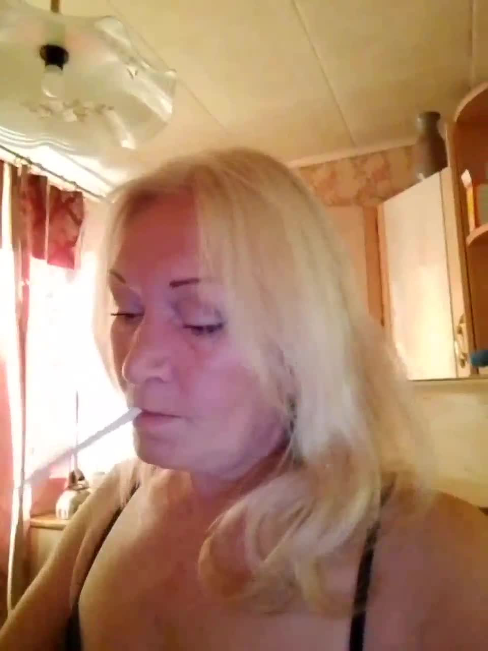 View or download file lizsage on 2024-10-01 from bongacams