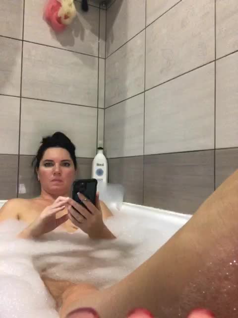 View or download file margoeden on 2024-10-01 from bongacams