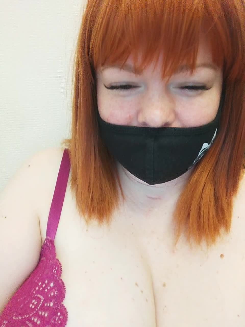 View or download file vetka_konfetka0 on 2024-10-02 from bongacams