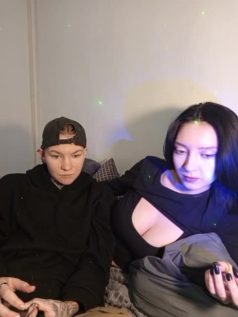 View or download file wequeen_ on 2024-10-02 from bongacams