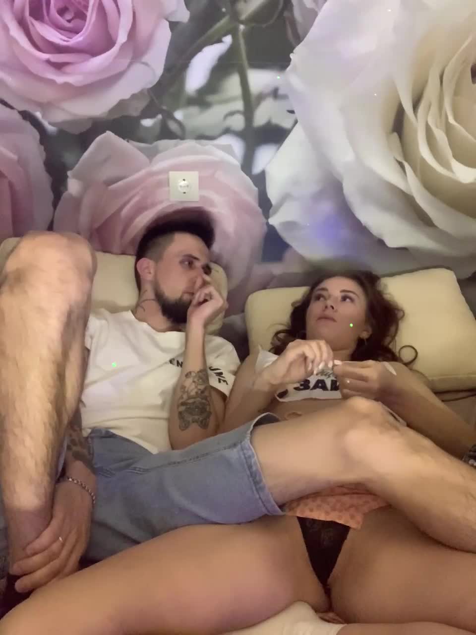 View or download file kaliss1599 on 2024-10-04 from bongacams