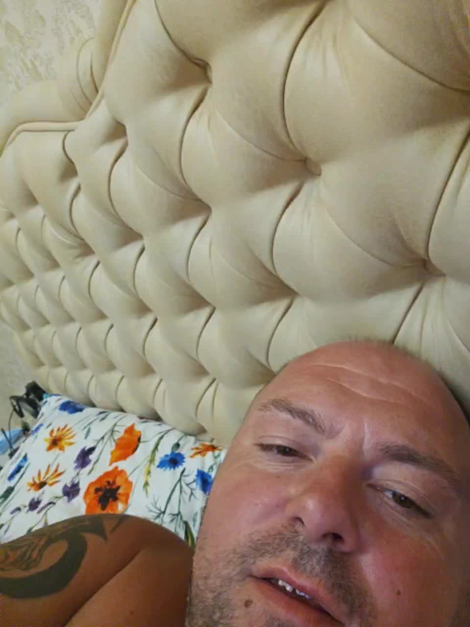 View or download file mug_snegok on 2024-10-04 from bongacams