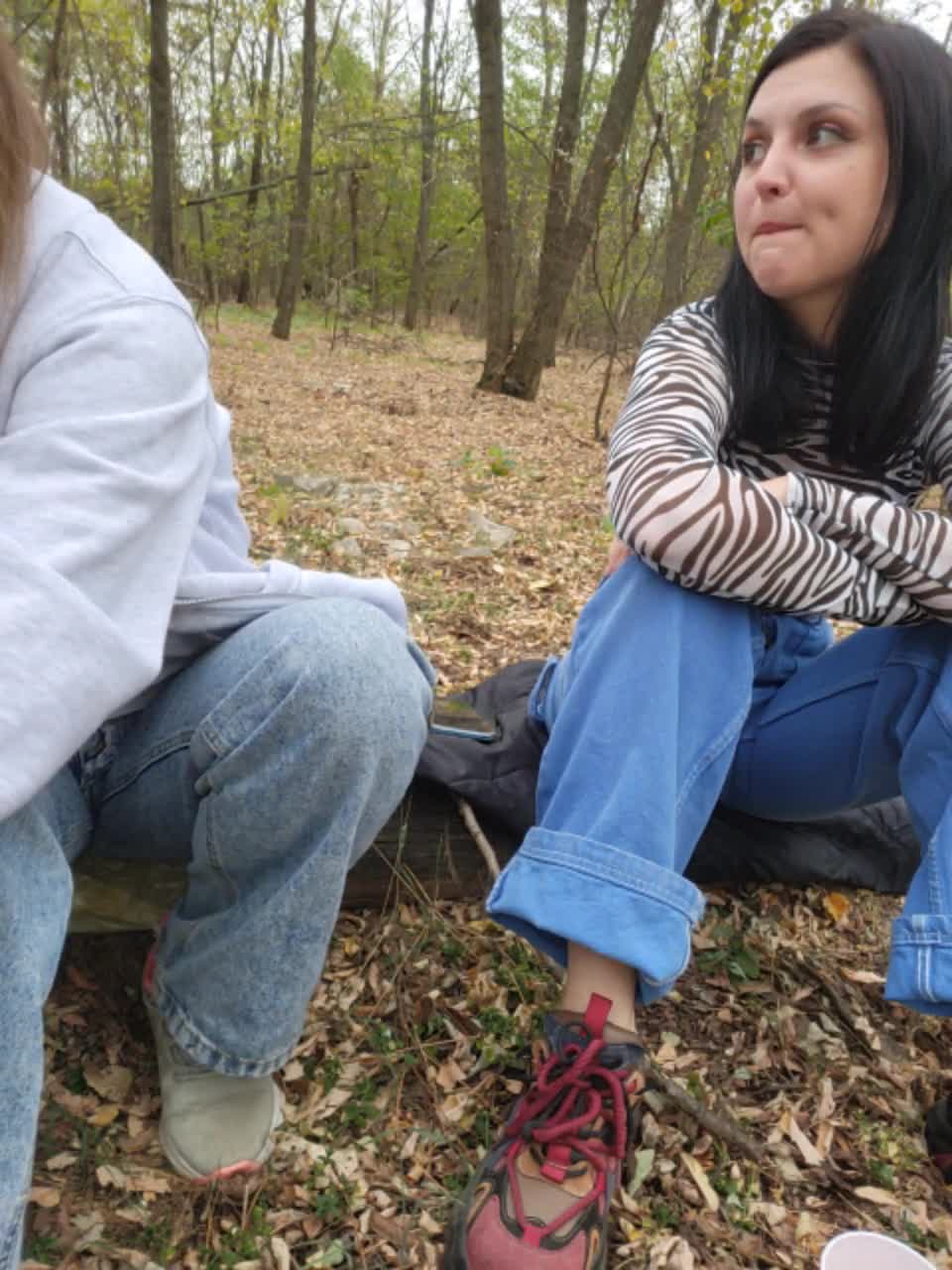 View or download file sweetlegs on 2024-10-04 from bongacams