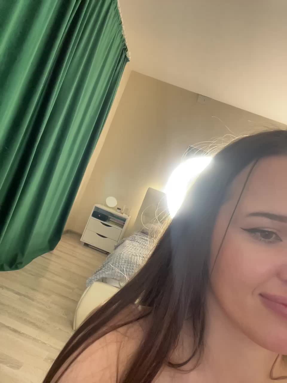 View or download file bloomjuliette on 2024-10-05 from bongacams