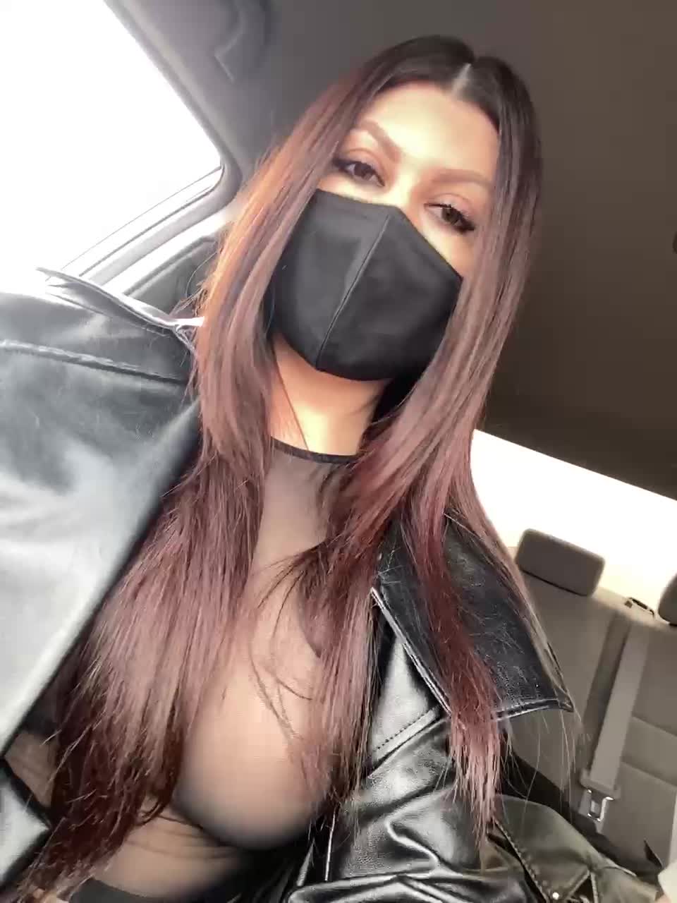 View or download file monicahot9 on 2024-10-05 from bongacams