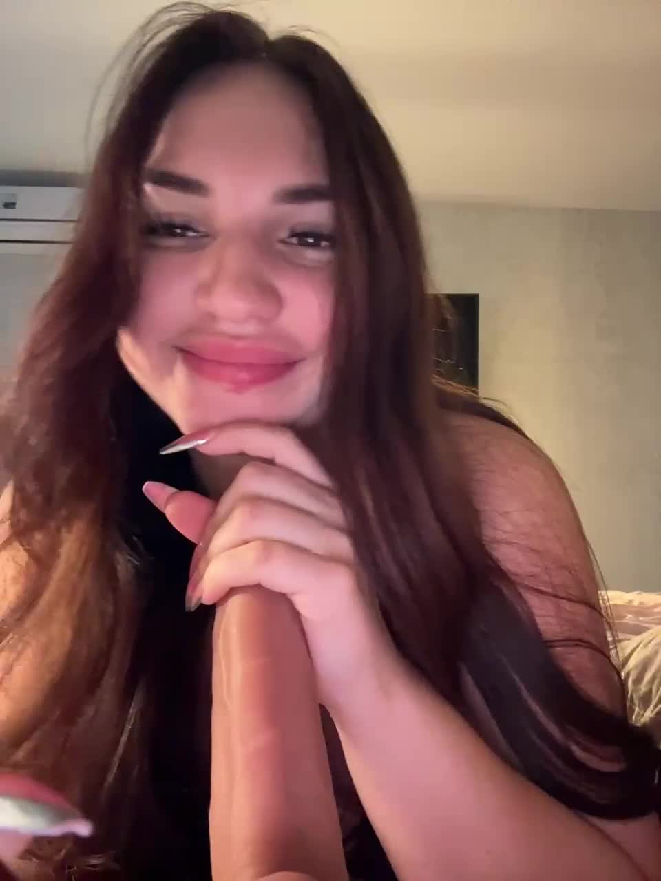 View or download file _monika_ on 2024-10-06 from bongacams