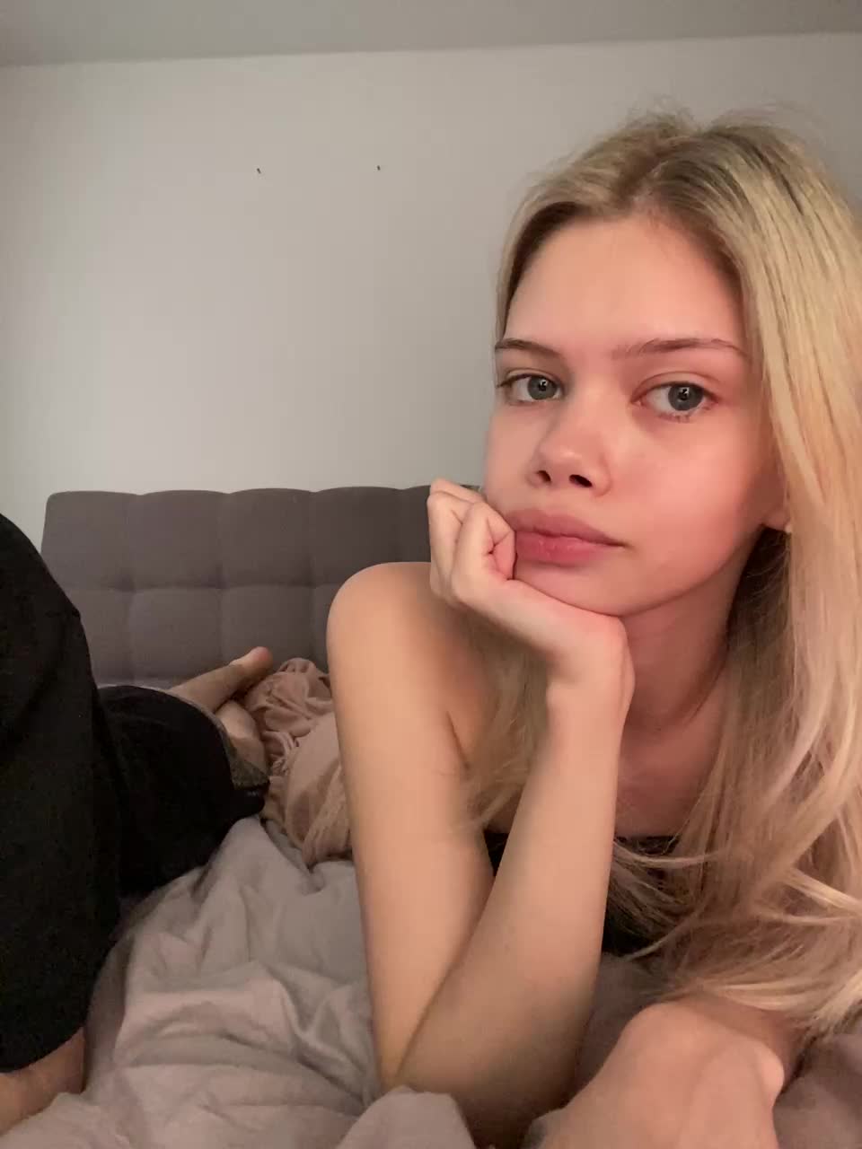 View or download file chansetolove on 2024-10-06 from bongacams