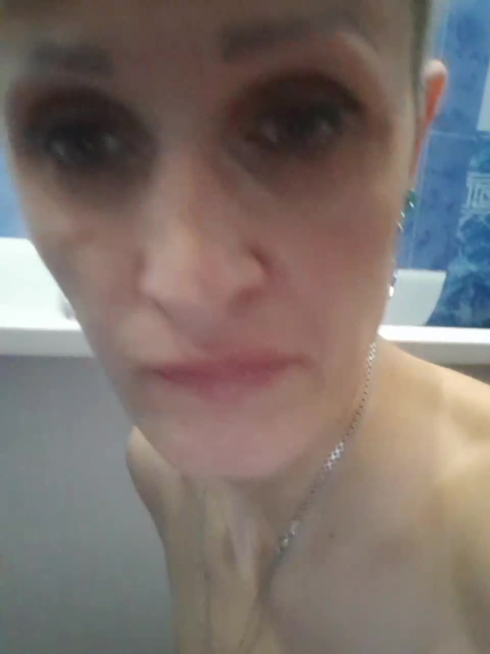 View or download file raisin on 2024-10-06 from bongacams