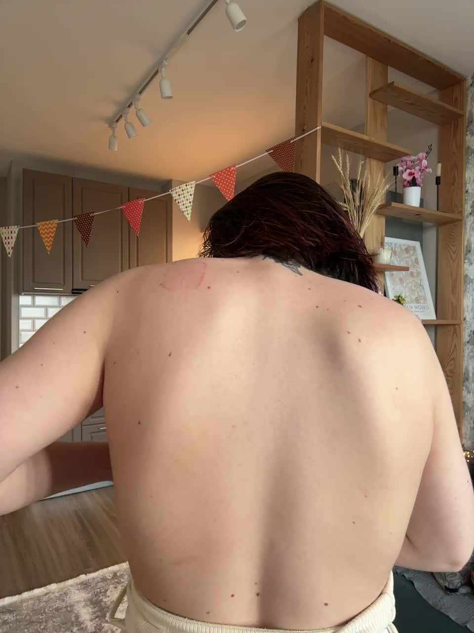 View or download file vixie01 on 2024-10-06 from bongacams