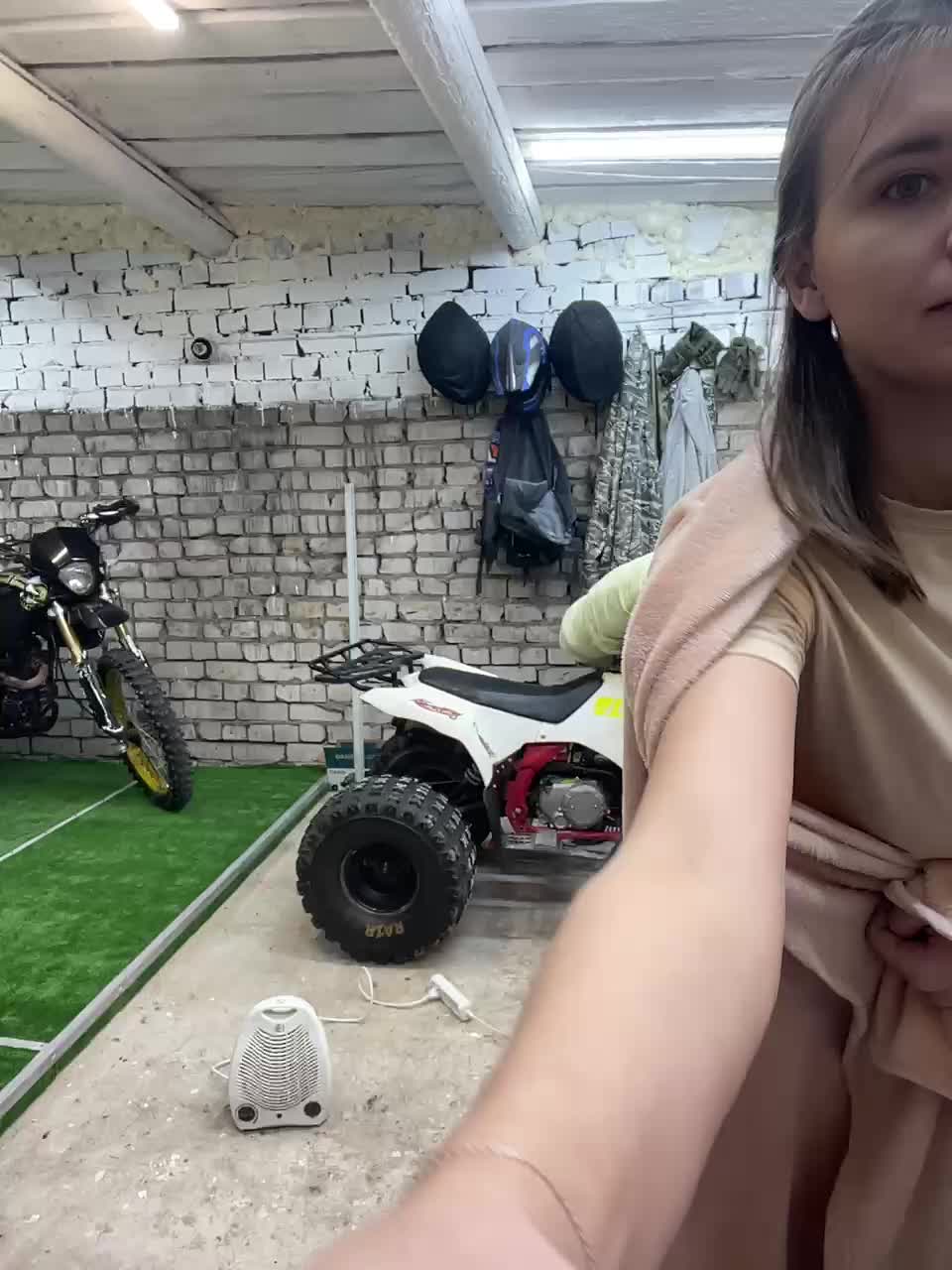 View or download file _breid_1 on 2024-10-09 from bongacams