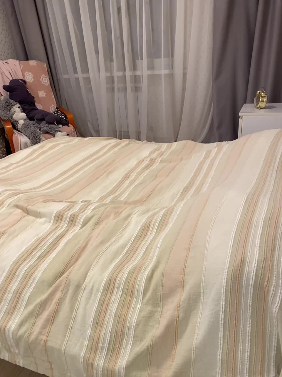 View or download file yugovi on 2024-10-09 from bongacams