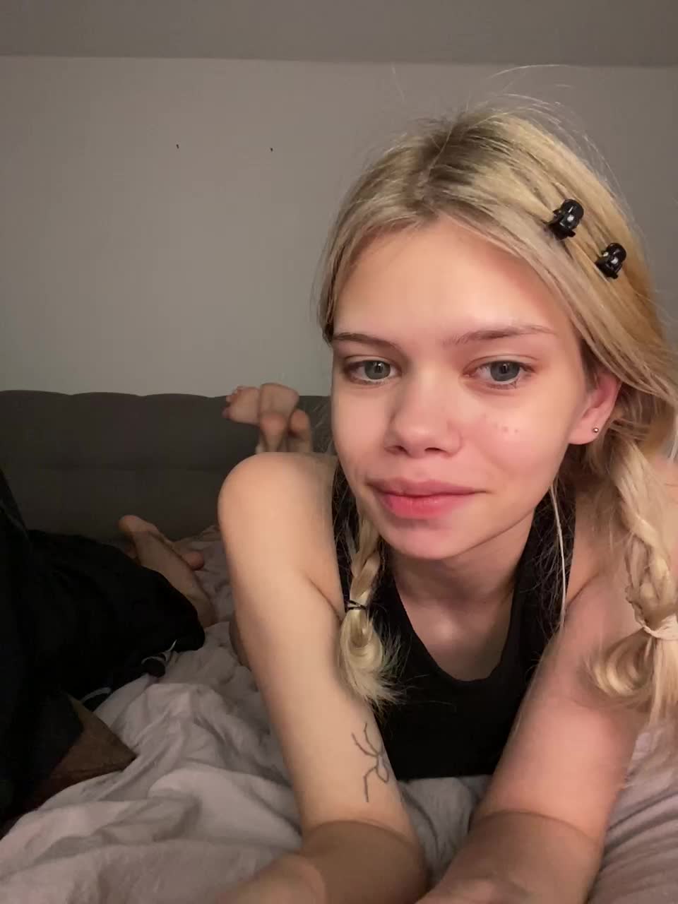 View or download file chansetolove on 2024-10-10 from bongacams