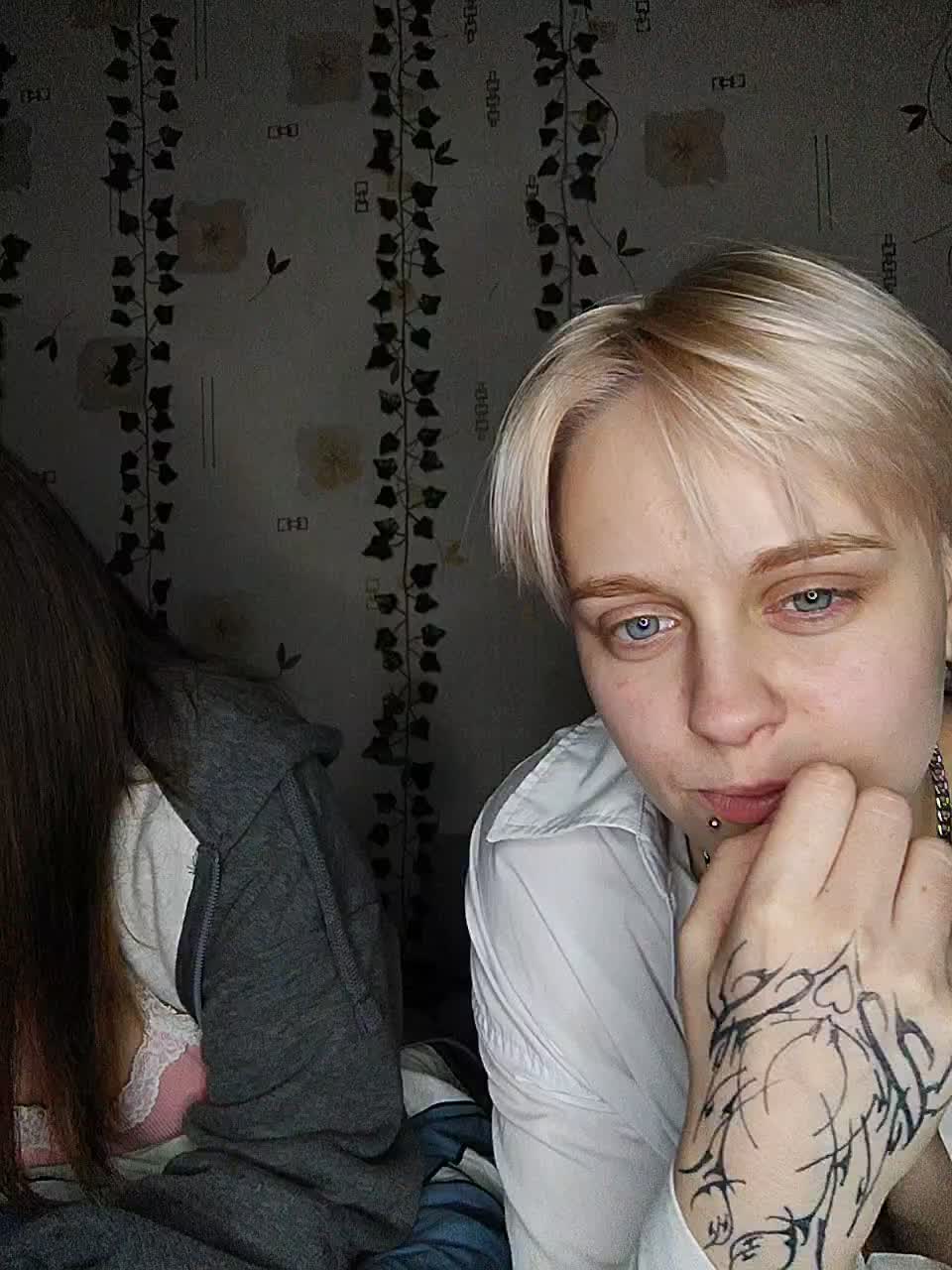 View or download file kittycolorfull on 2024-10-10 from bongacams