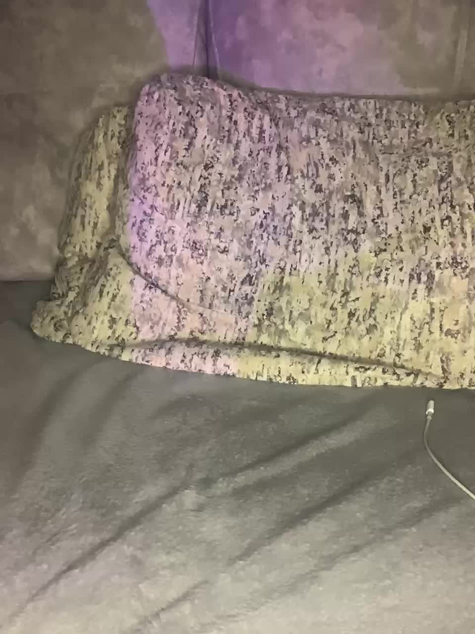 View or download file marshmello4 on 2024-10-10 from bongacams