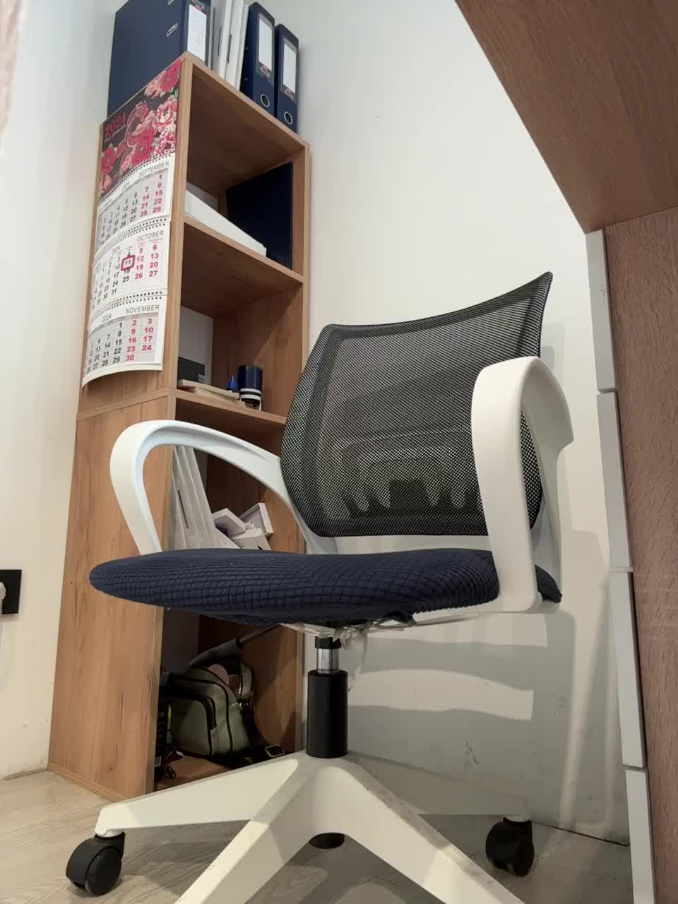 View or download file 17alisa1717 on 2024-10-11 from bongacams