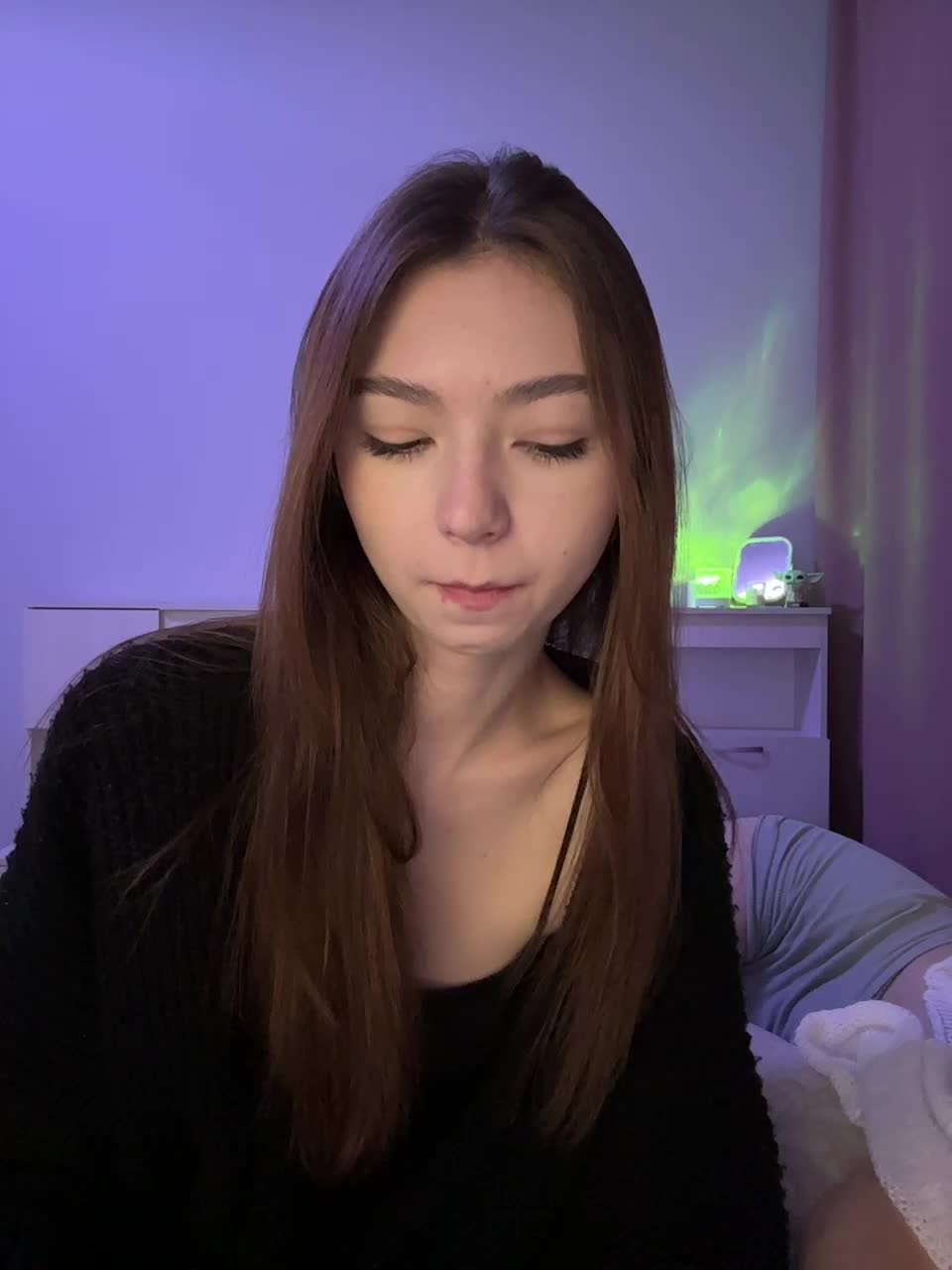 View or download file crazyaleona on 2024-10-11 from bongacams