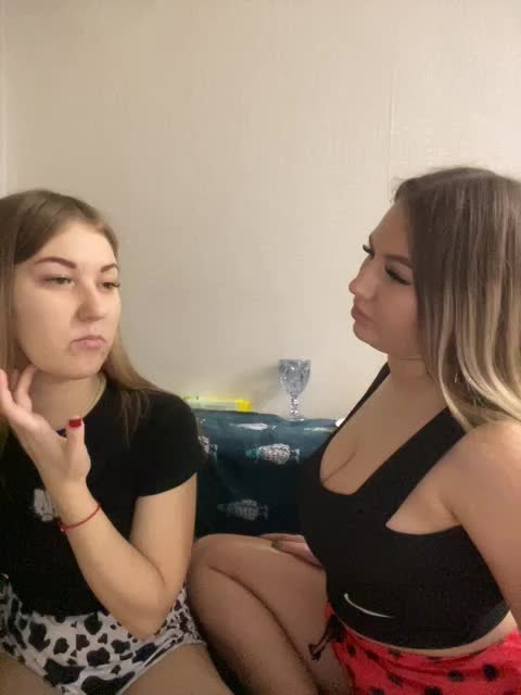 View or download file karolina7 on 2024-10-11 from bongacams