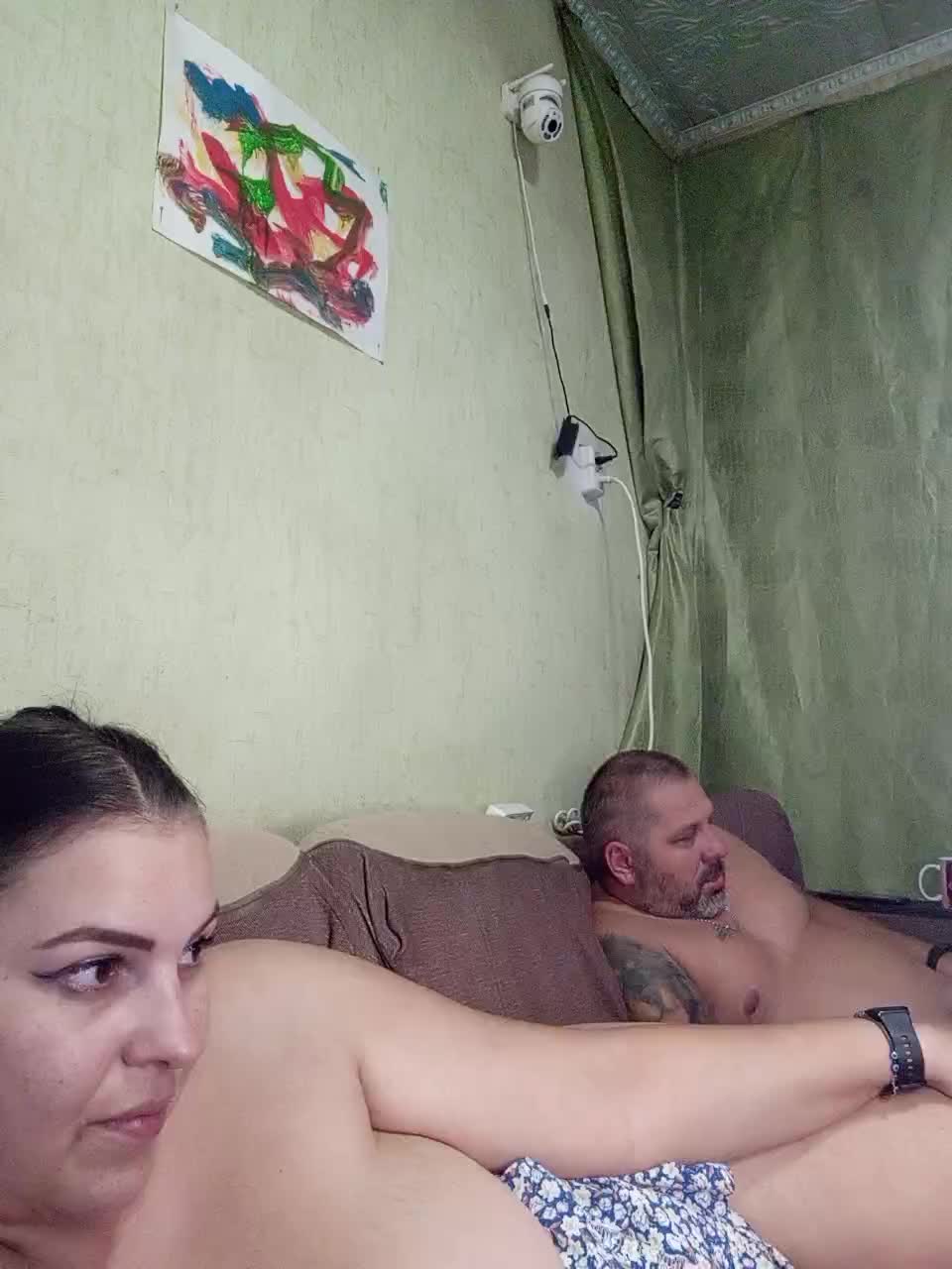 View or download file kissmabont on 2024-10-11 from bongacams