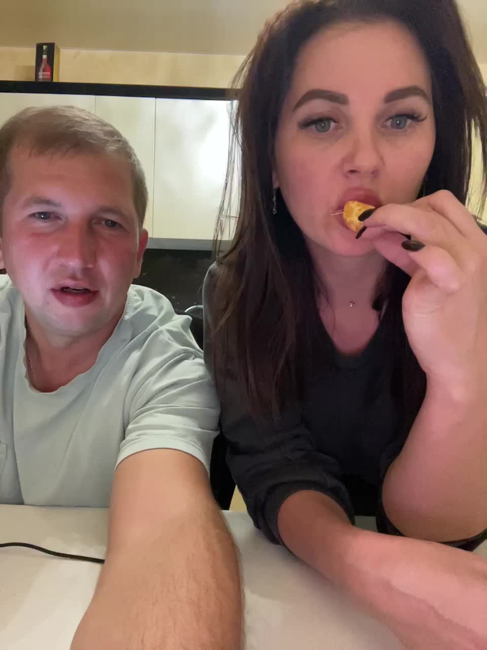 View or download file sladenkievmeste on 2024-10-11 from bongacams