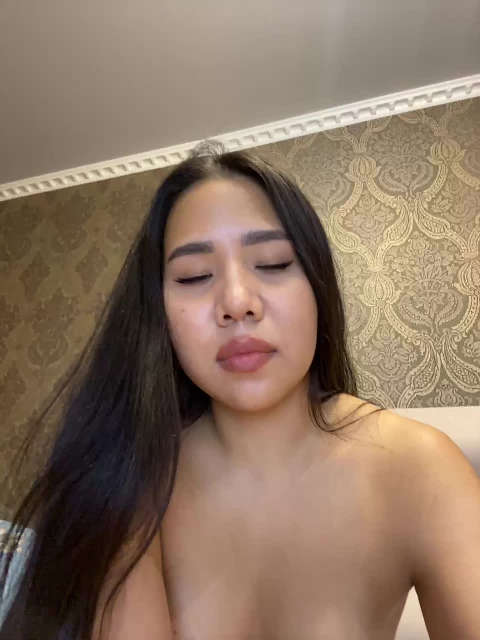 View or download file sweetfury on 2024-10-11 from bongacams