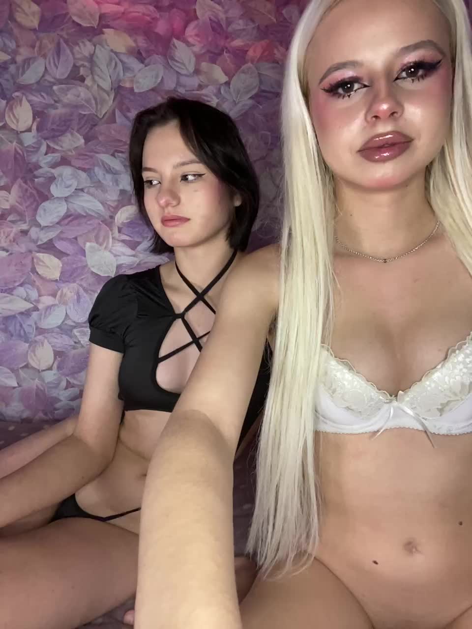 View or download file barbiek on 2024-10-12 from bongacams