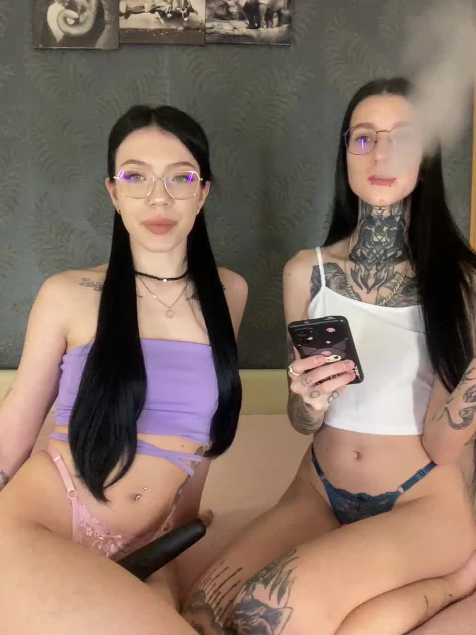 View or download file hidear000 on 2024-10-12 from bongacams