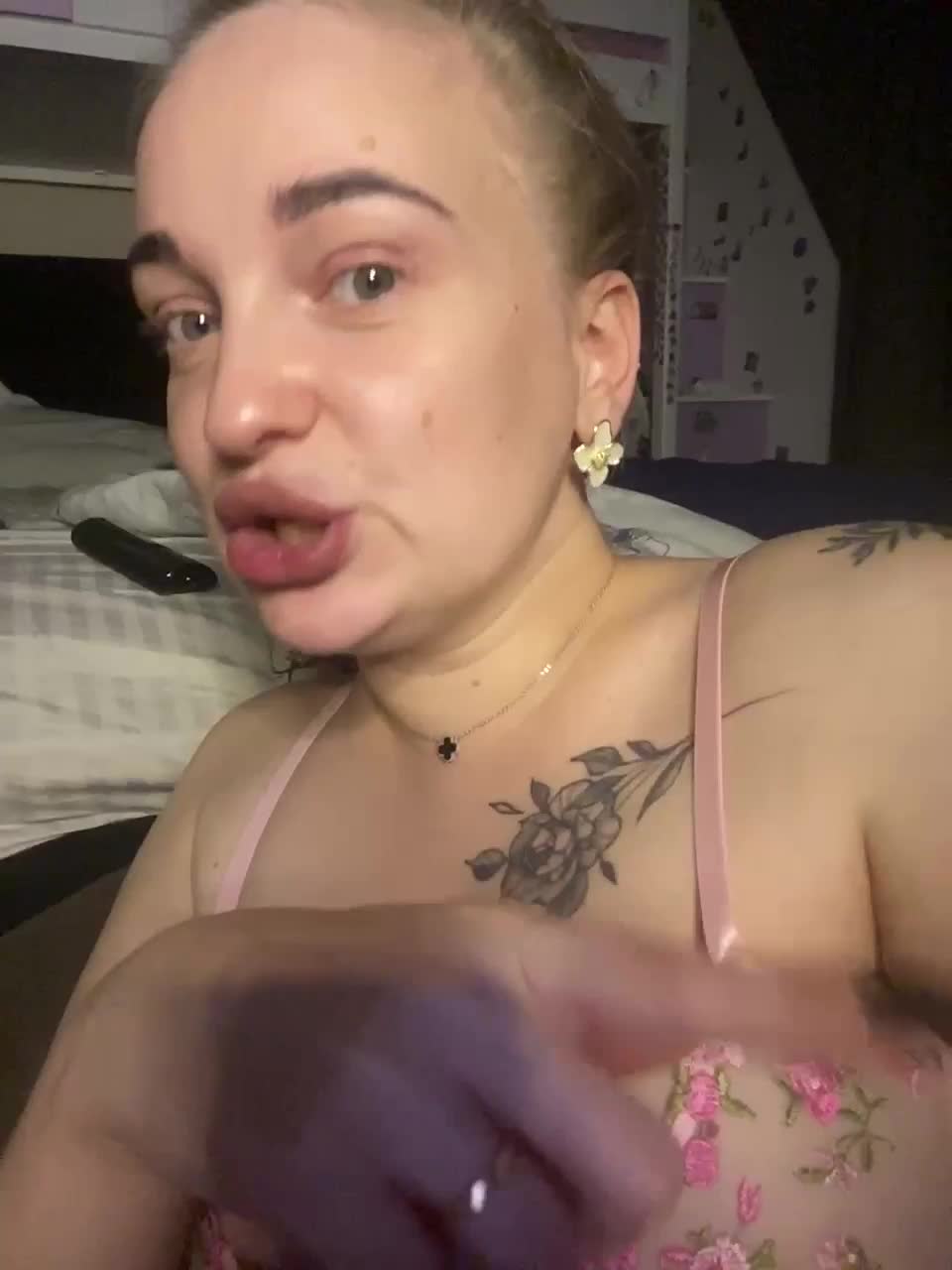 View or download file vanila_markys on 2024-10-12 from bongacams