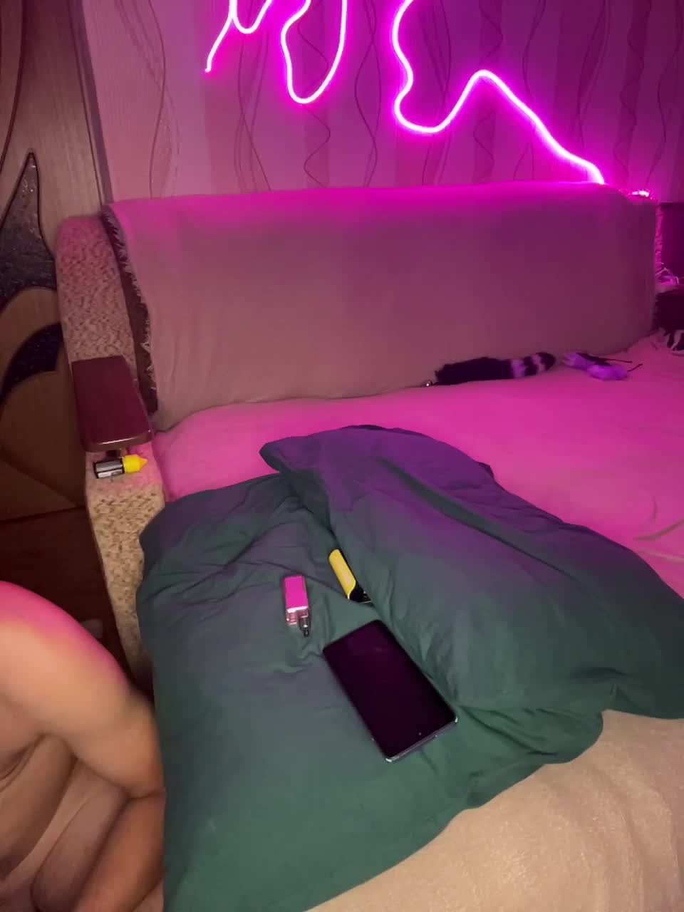 View or download file couple_sex on 2024-10-14 from bongacams