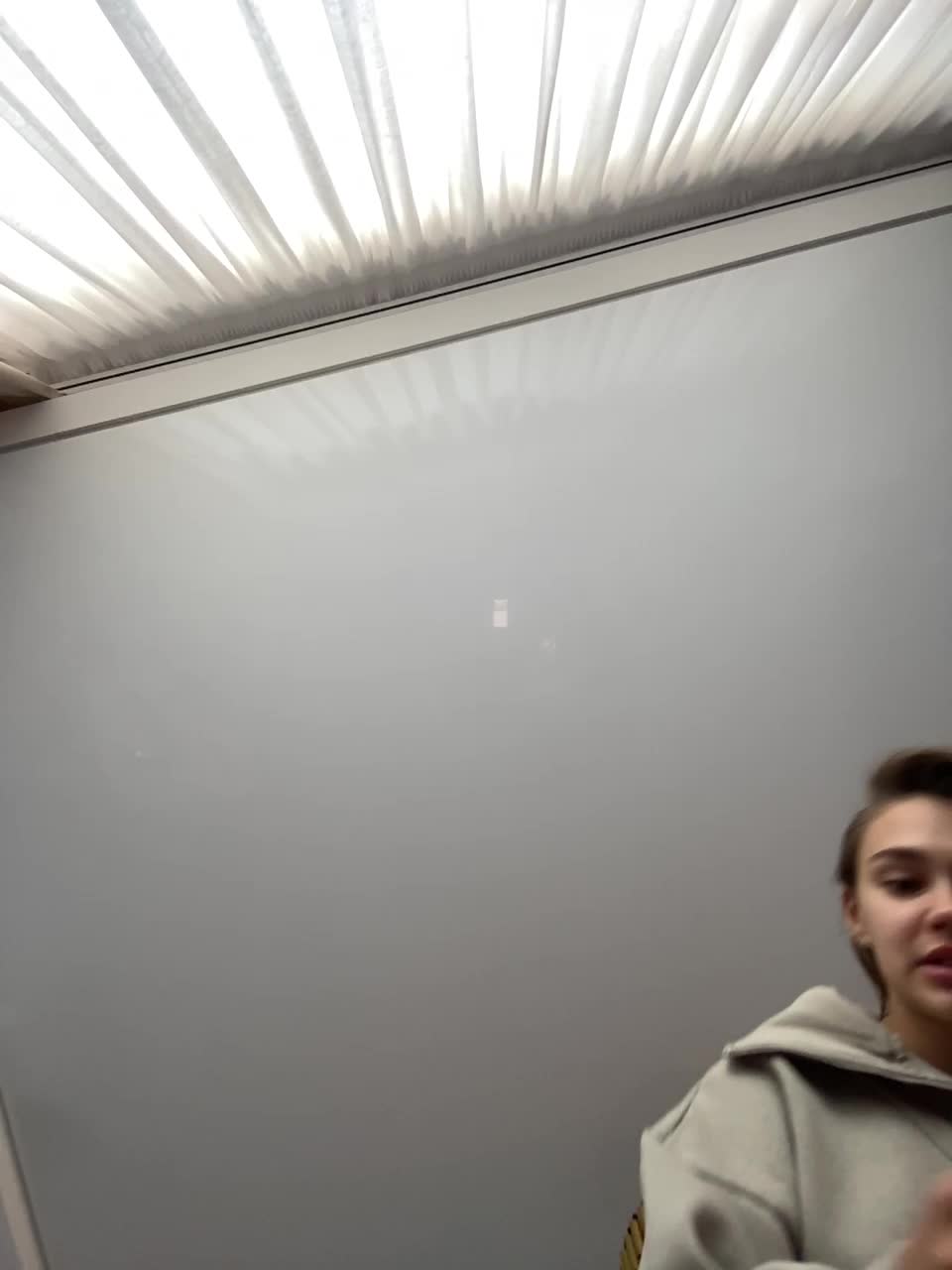 View or download file loli_fox4423 on 2024-10-14 from bongacams