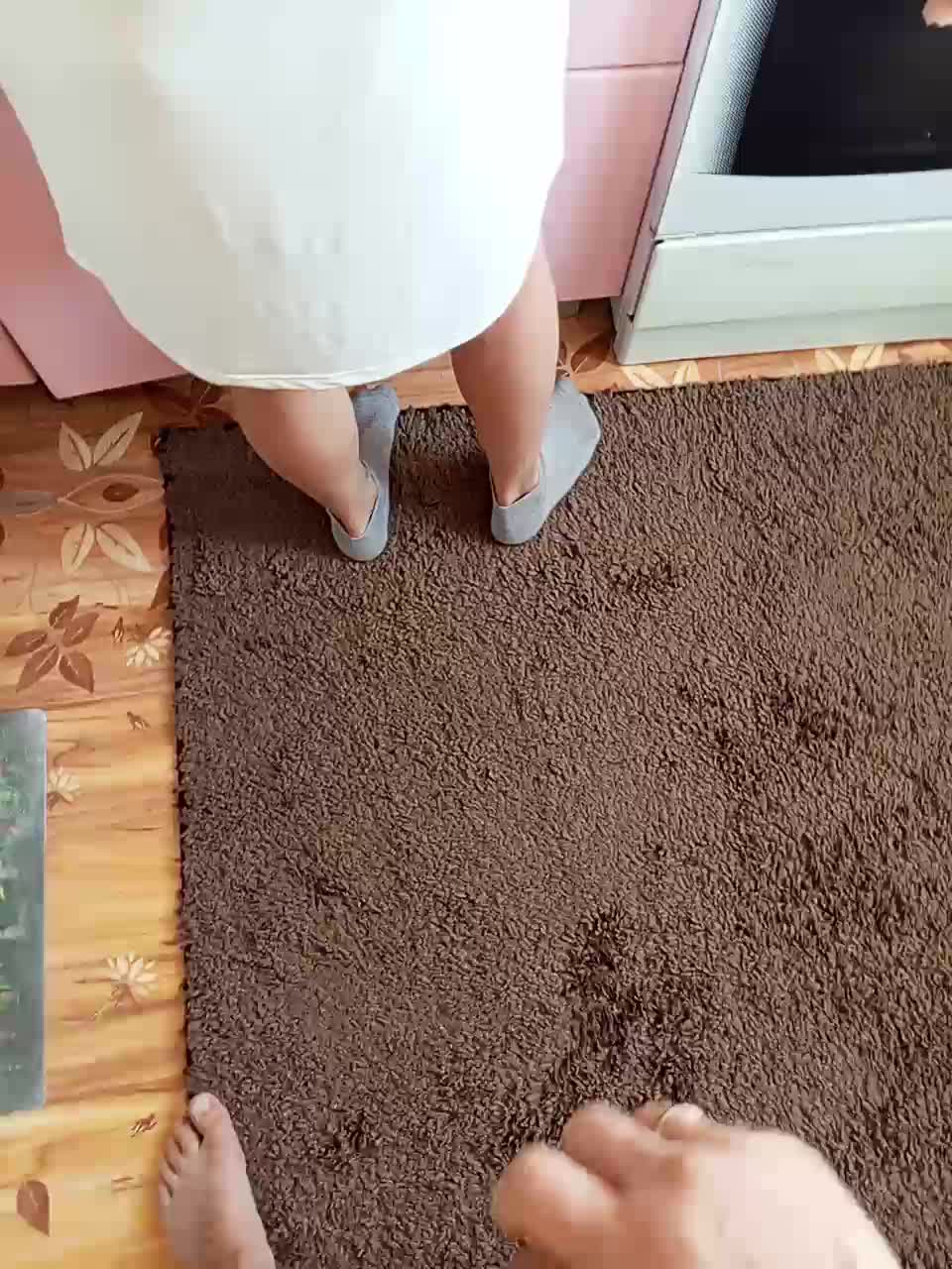 View or download file niki233221 on 2024-10-14 from bongacams