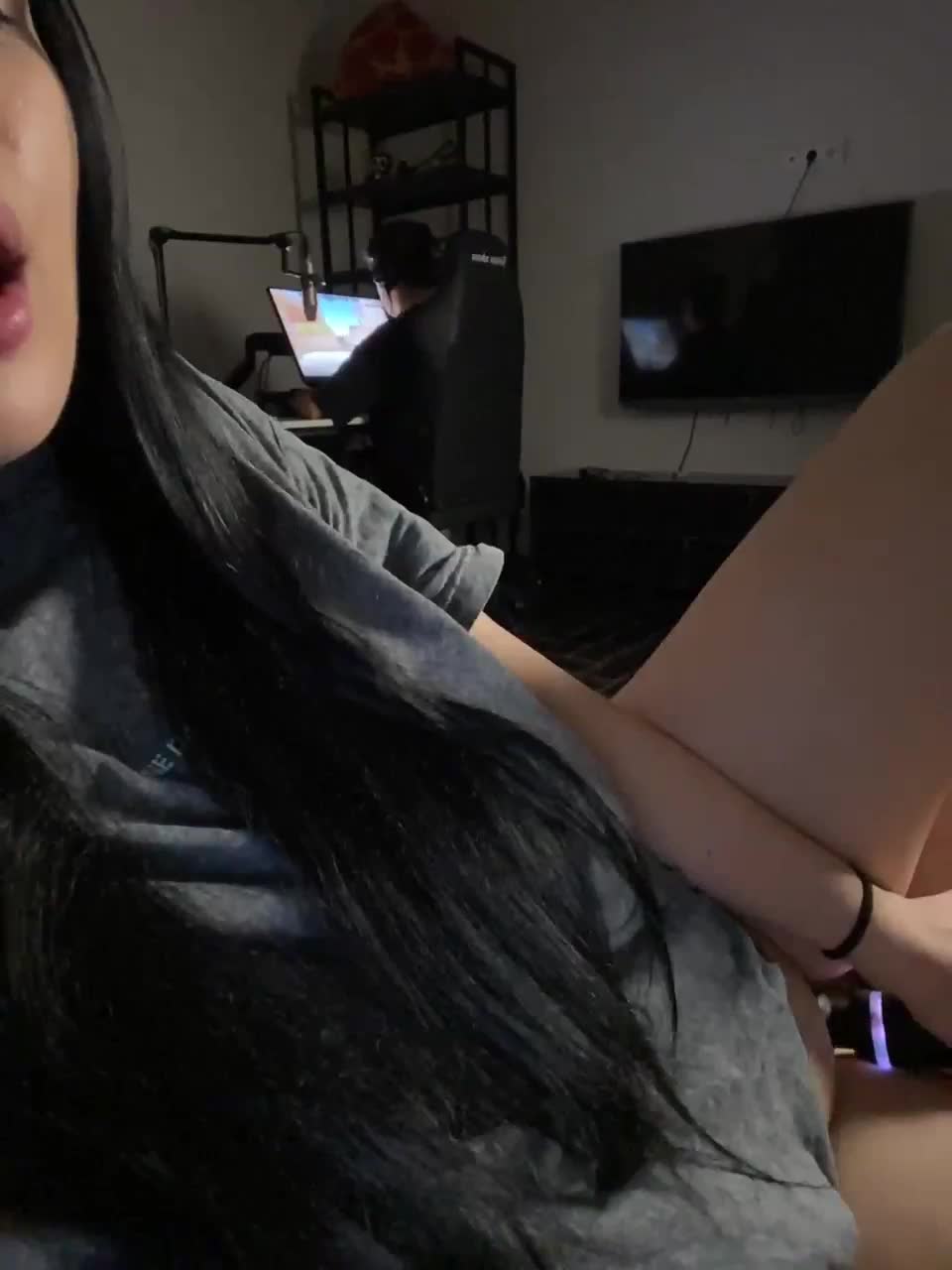 View or download file partynextnext on 2024-10-14 from bongacams