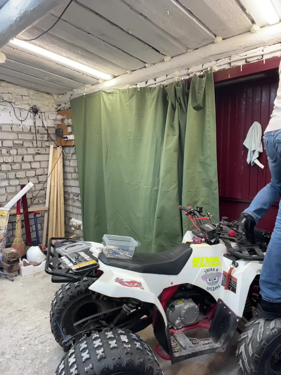 View or download file _breid_1 on 2024-10-15 from bongacams