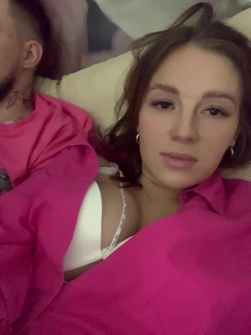 View or download file kaliss1599 on 2024-10-15 from bongacams